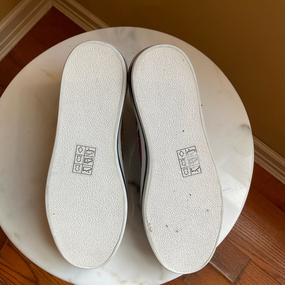 ALICE and OLIVIA EZRA LEATHER SNEAKERS. EUC - Picture 10 of 13